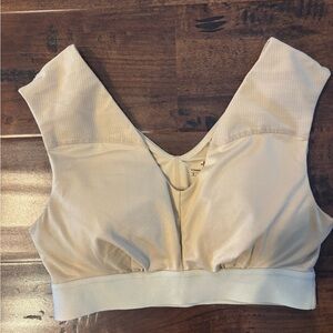 Tommie Copper shoulder support bra small